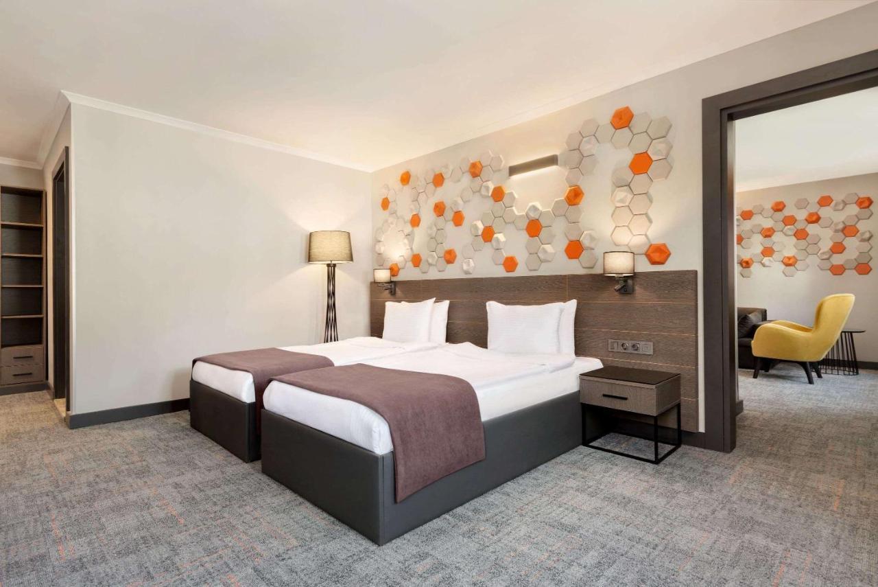 Days Hotel By Wyndham Ankara Cankaya Extérieur photo