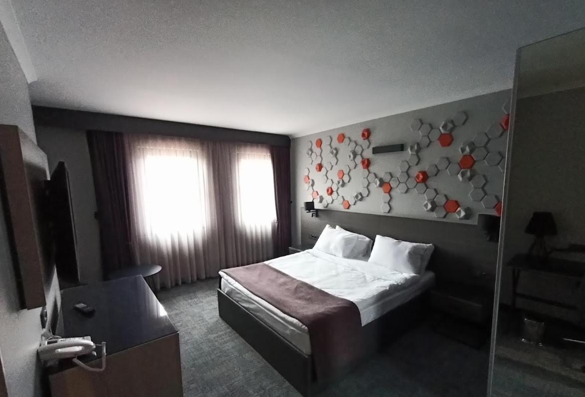 Days Hotel By Wyndham Ankara Cankaya Extérieur photo