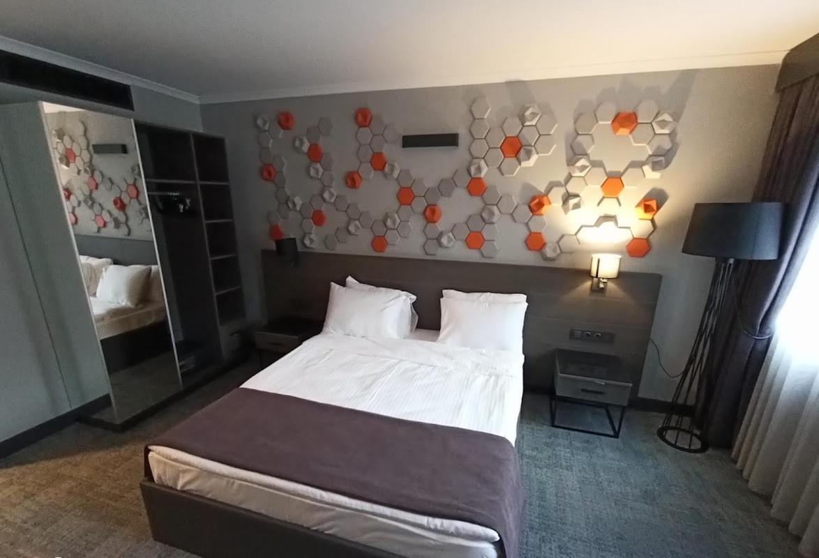 Days Hotel By Wyndham Ankara Cankaya Extérieur photo