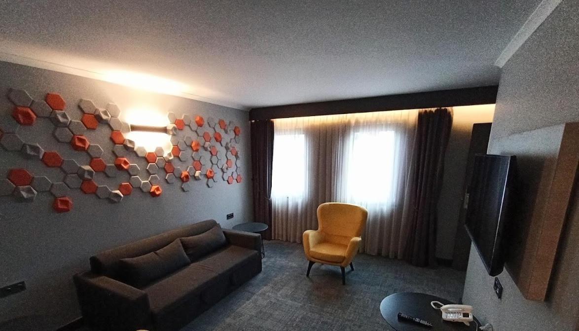 Days Hotel By Wyndham Ankara Cankaya Extérieur photo