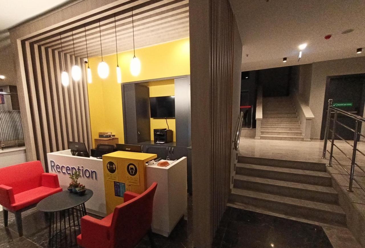 Days Hotel By Wyndham Ankara Cankaya Extérieur photo