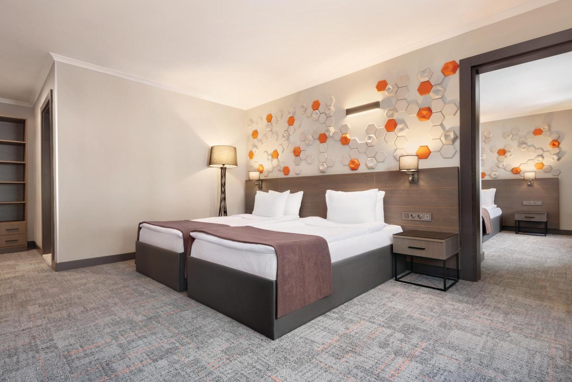 Days Hotel By Wyndham Ankara Cankaya Extérieur photo